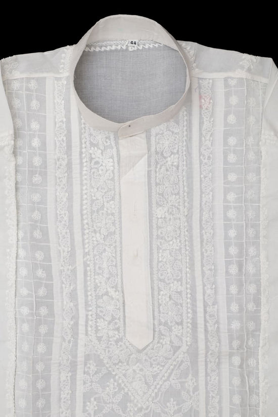 Cotton Chikankari Embroidered Men’s Kurta – Off White